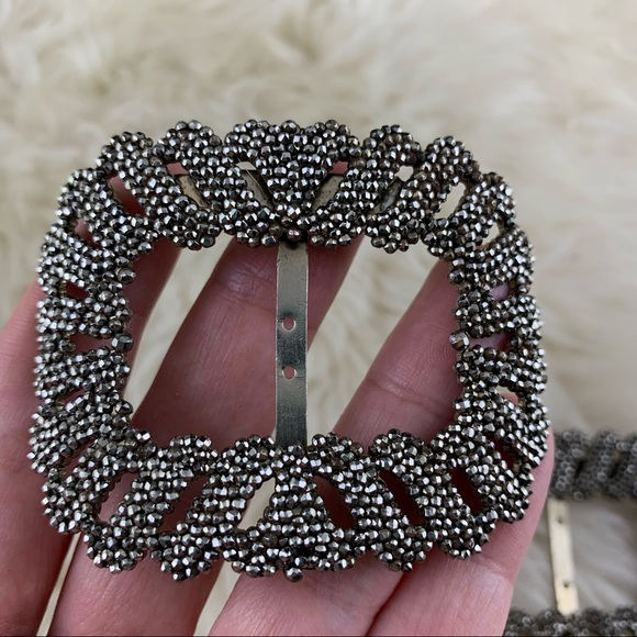 Pair of antique cut steel shoe buckles converted to brooches - Picture 2 of 5